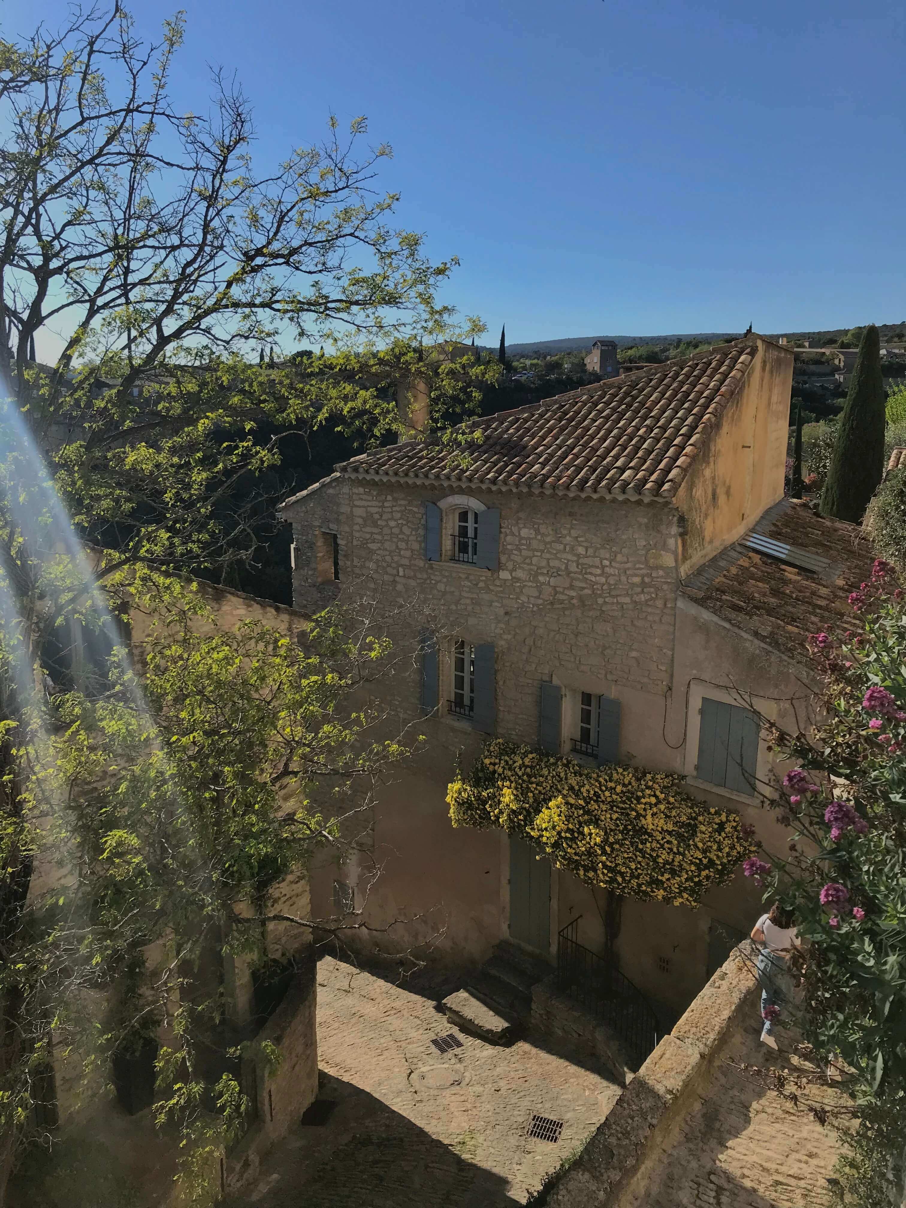 In Gordes